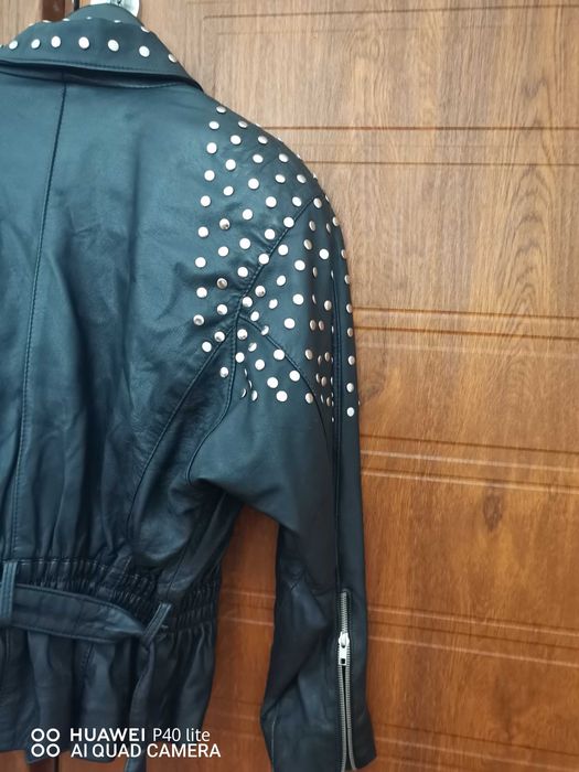 Дамско кожено яке от агнешки бокс