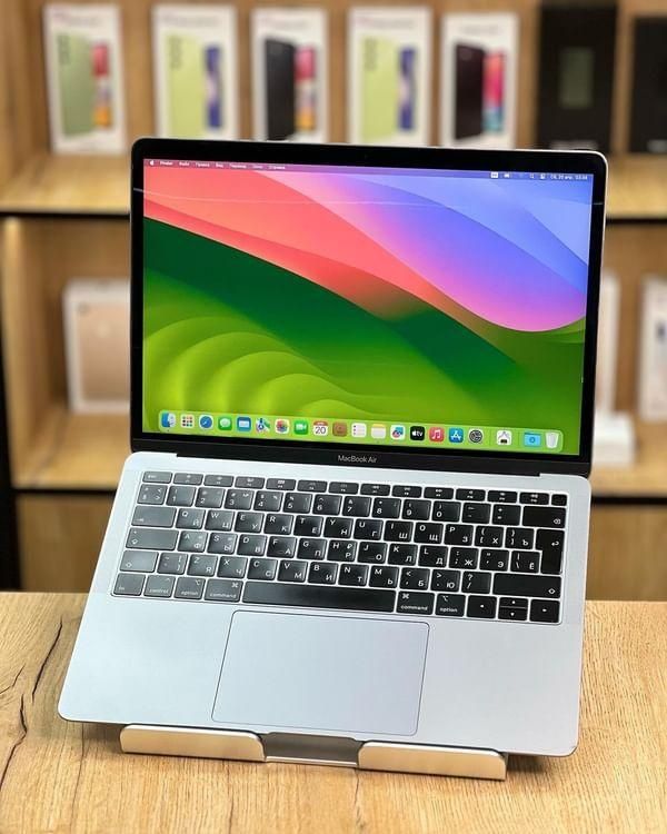 Apple MacBook | 2019