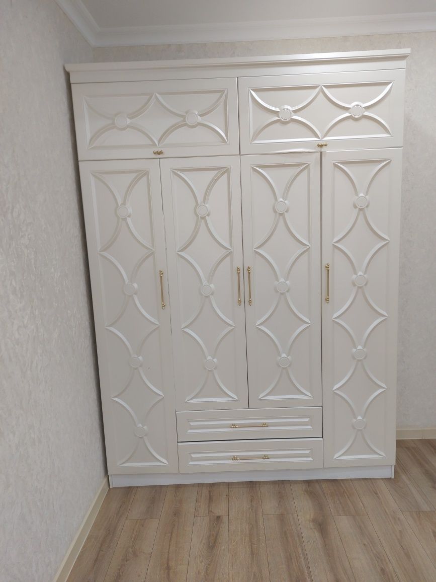 Шифоньер сатылады