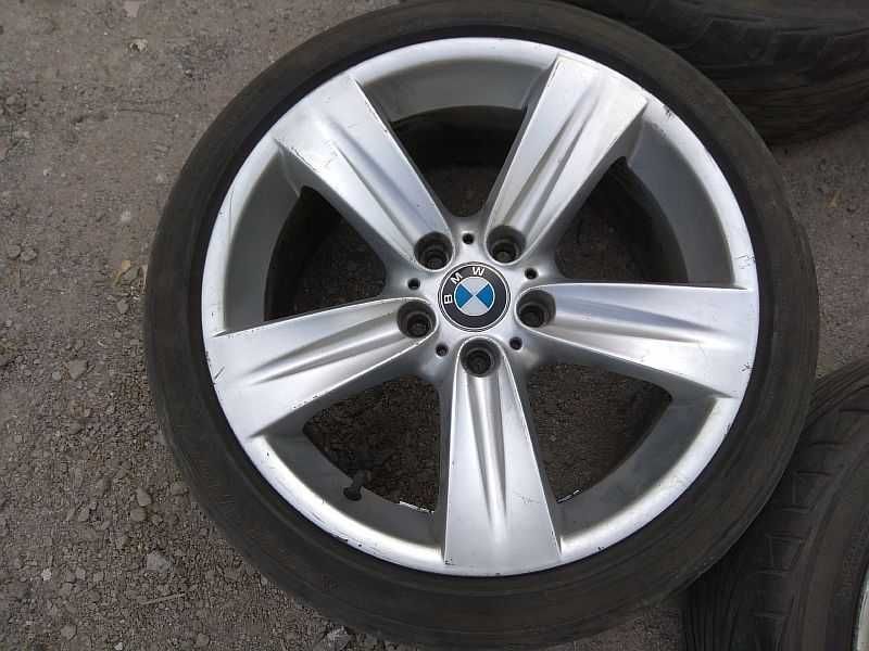 Продам ДВА легкосплавных диска R18 на автомашину BMW.