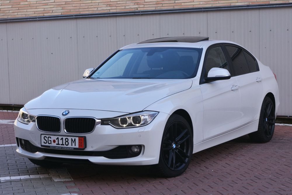 BMW 320d F30 Automat /ALB Perlat /Trapă /Head-up-Display /Bi-Xenon ada