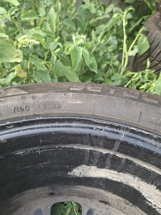 Vand jante cu cauciucuri de pe 320d