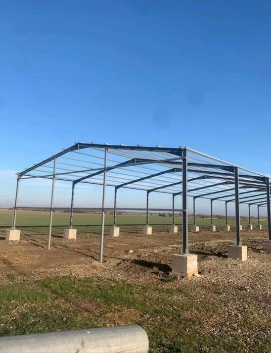 Vând hala metalica confecționată din profil 12X25x4