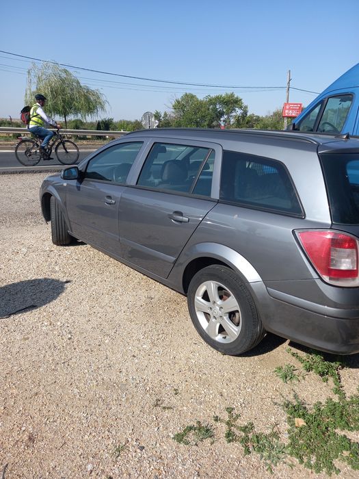 Vând Opel Asta H An fabricație 2008,motor diesel, 1700 cm