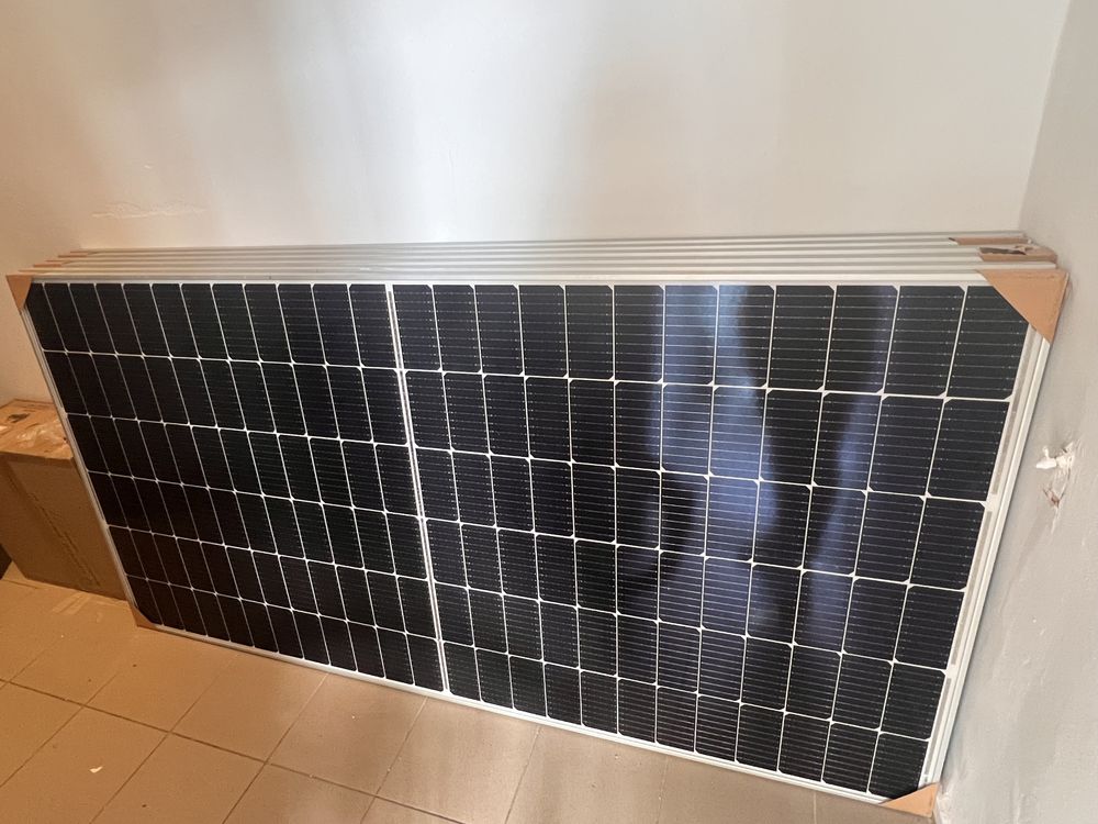 Panou solar SHARPIP68, 445W+ Invertor solar trifazic ON Grid HUAWEI