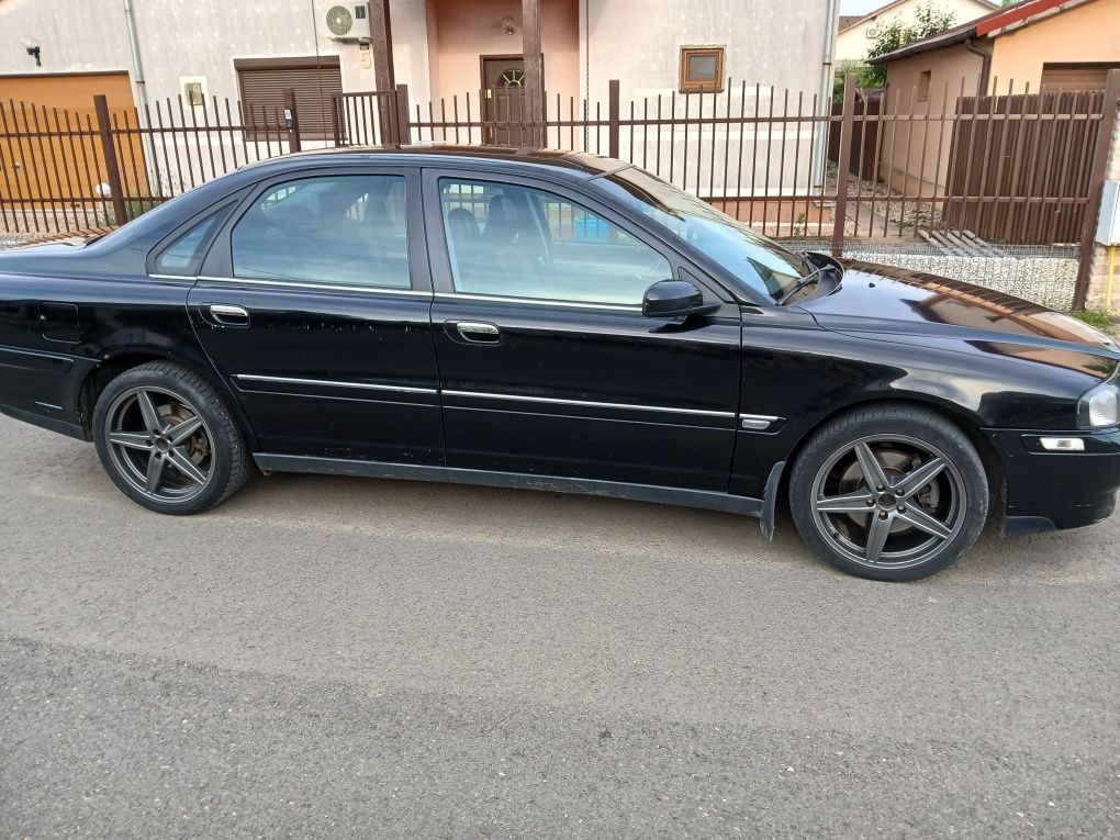 Vând volvo s80 2.5t 209 cai cutie manuala