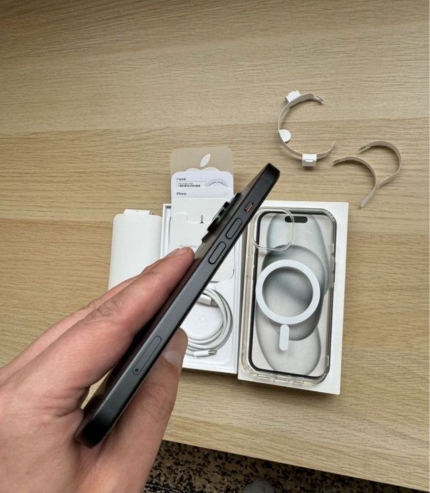 Iphone 15 black dual sim