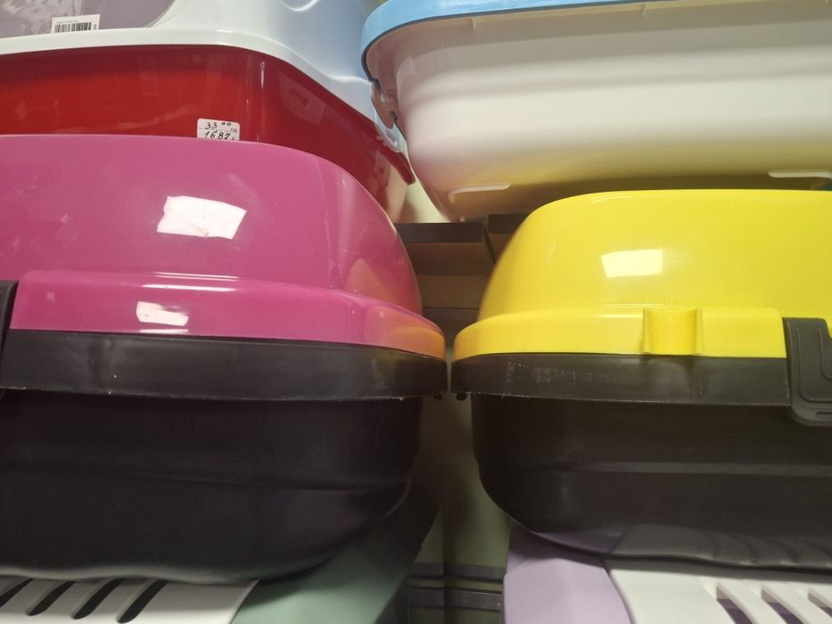 Голяма котешка тоалетна с борд и лопатка