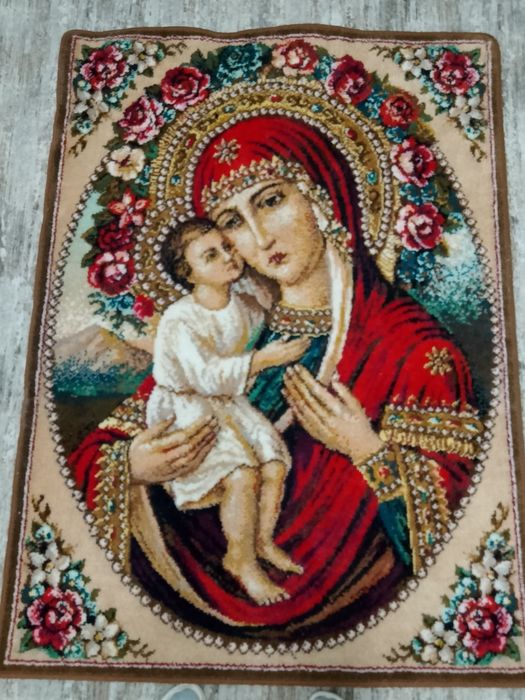 Продам ковёр на стену