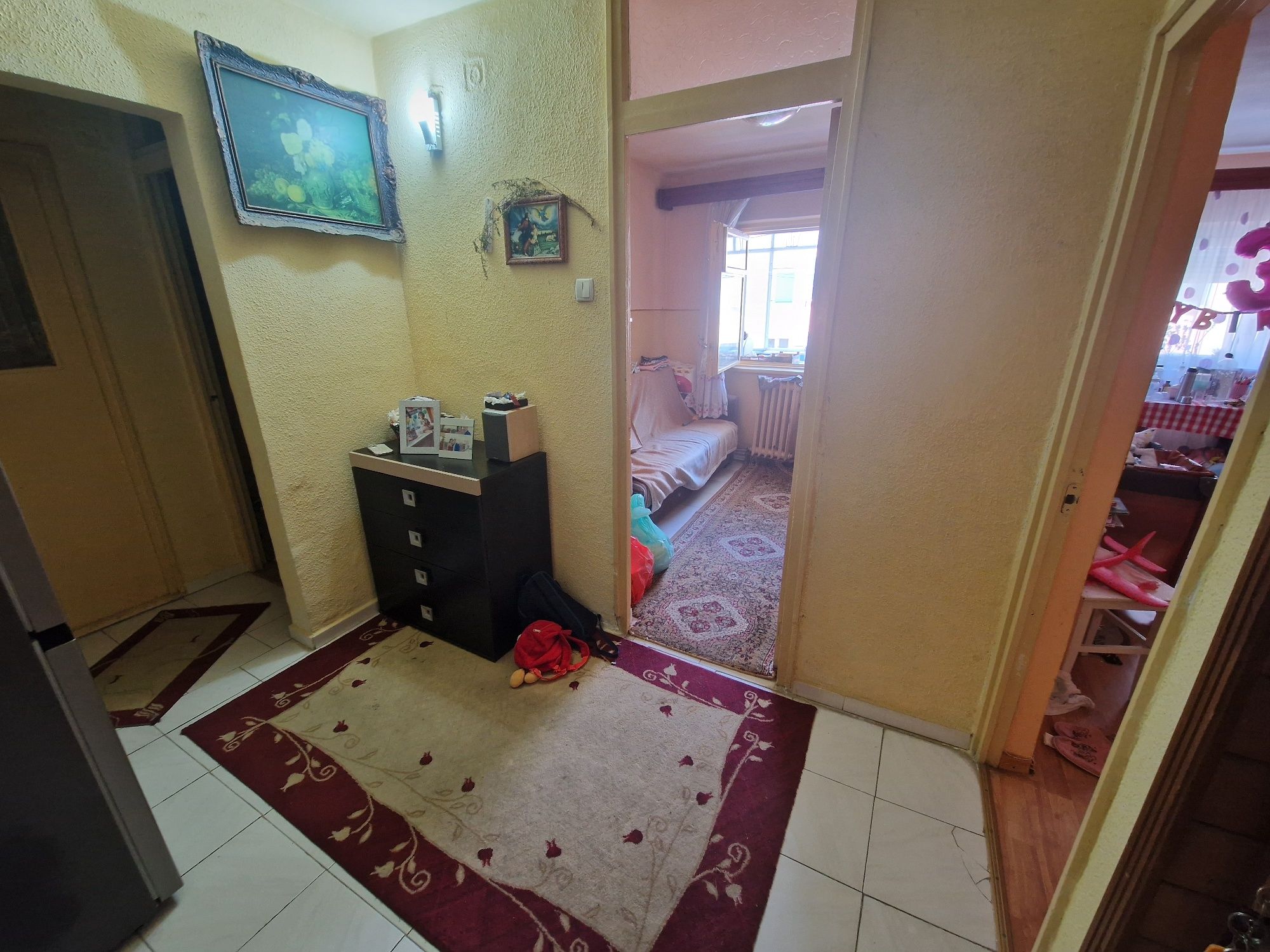Vand apartament 2 camere