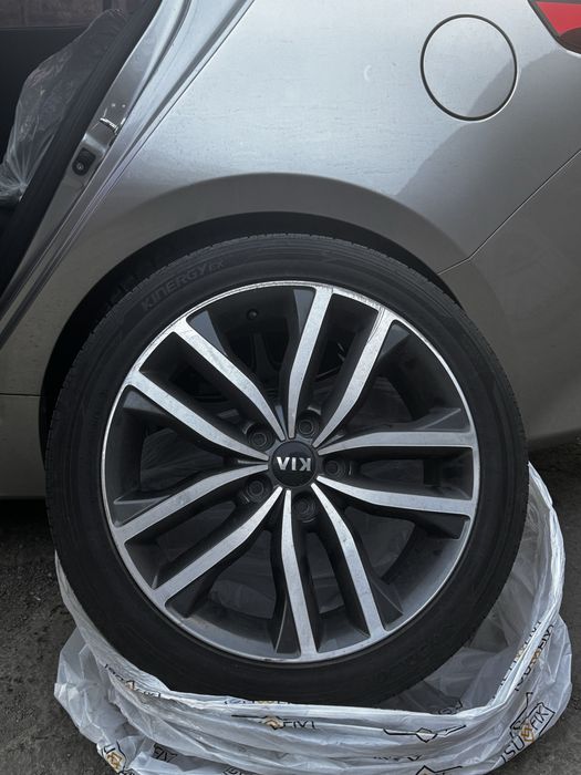 Комплект шин и дисков Continental