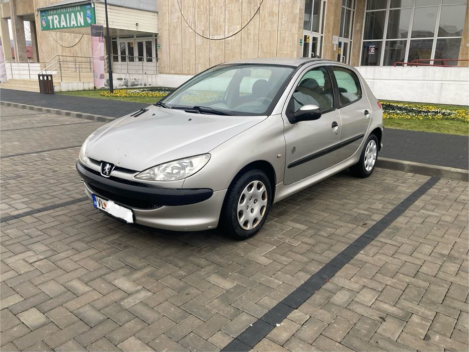 Peugeot 206 1.4 Benzina an 2005