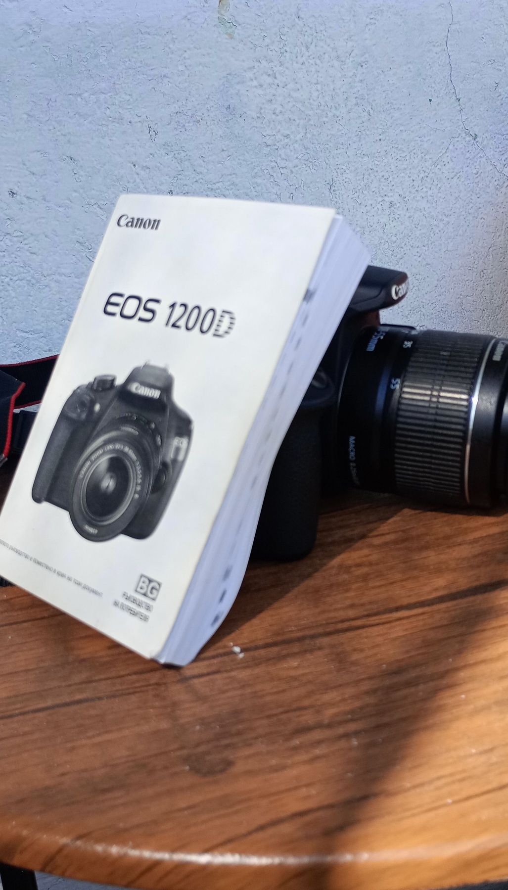 Цифров фотоапарат CANON EOS 1200D