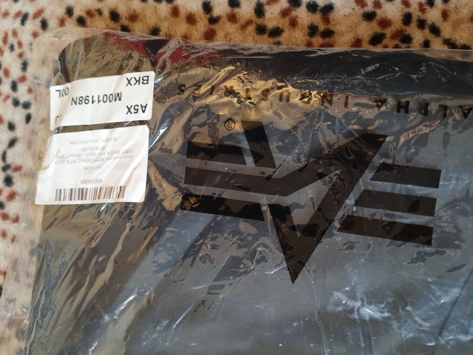 Куртка новая Алфа Индастрис