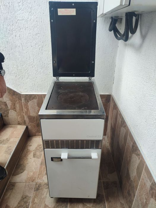 Котел за локално отопление централ 23