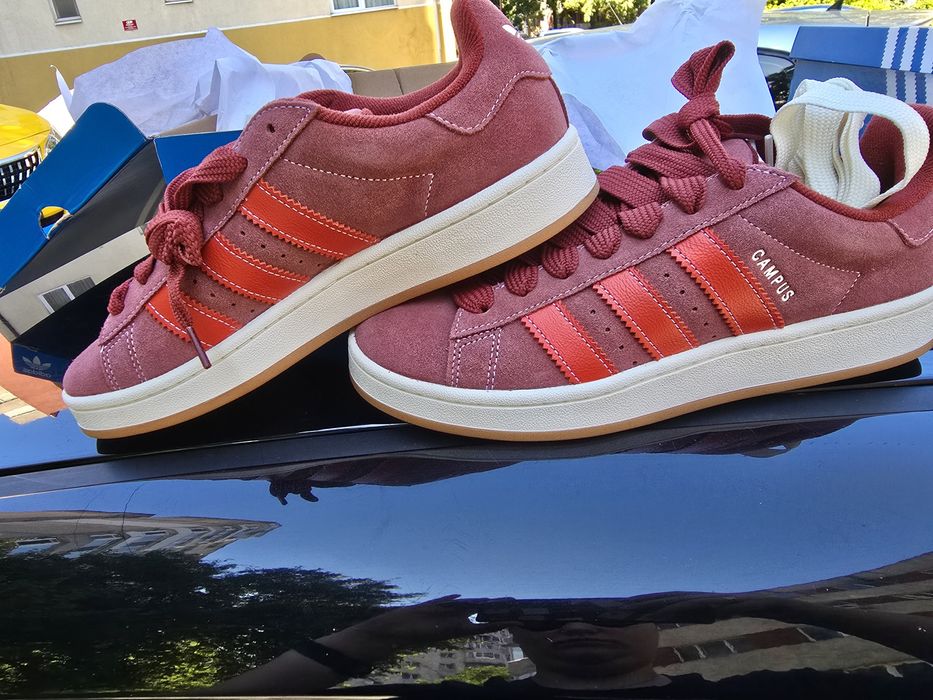 Adidas campus 00's 42 2/3 noi la cutie