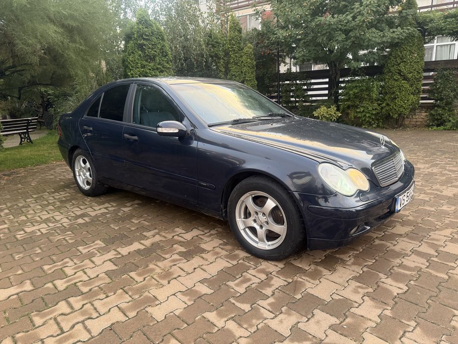 Vand Mercedes C classe 220