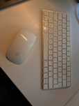 mouse & tastatura apple