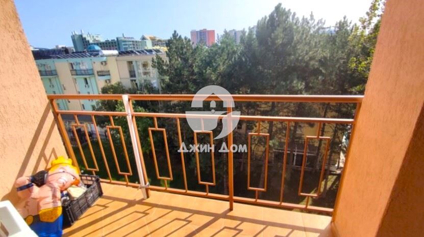 Продава се Двустаен апартамент в к.к. Слънчев бряг - 59 кв.м за 846 €/кв.м - Снимка #5