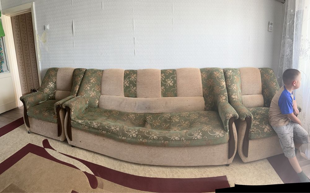 диван с креслой