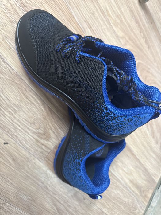 Продам спецобувь