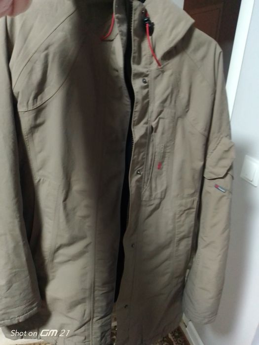 Теплая Скандинавская куртка.