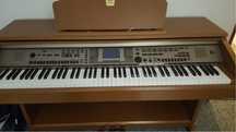 Yamaha Clavinova CVP 301