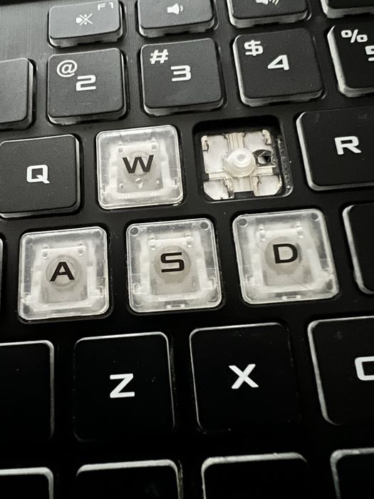 Reparatie tastatura pentru orice laptop