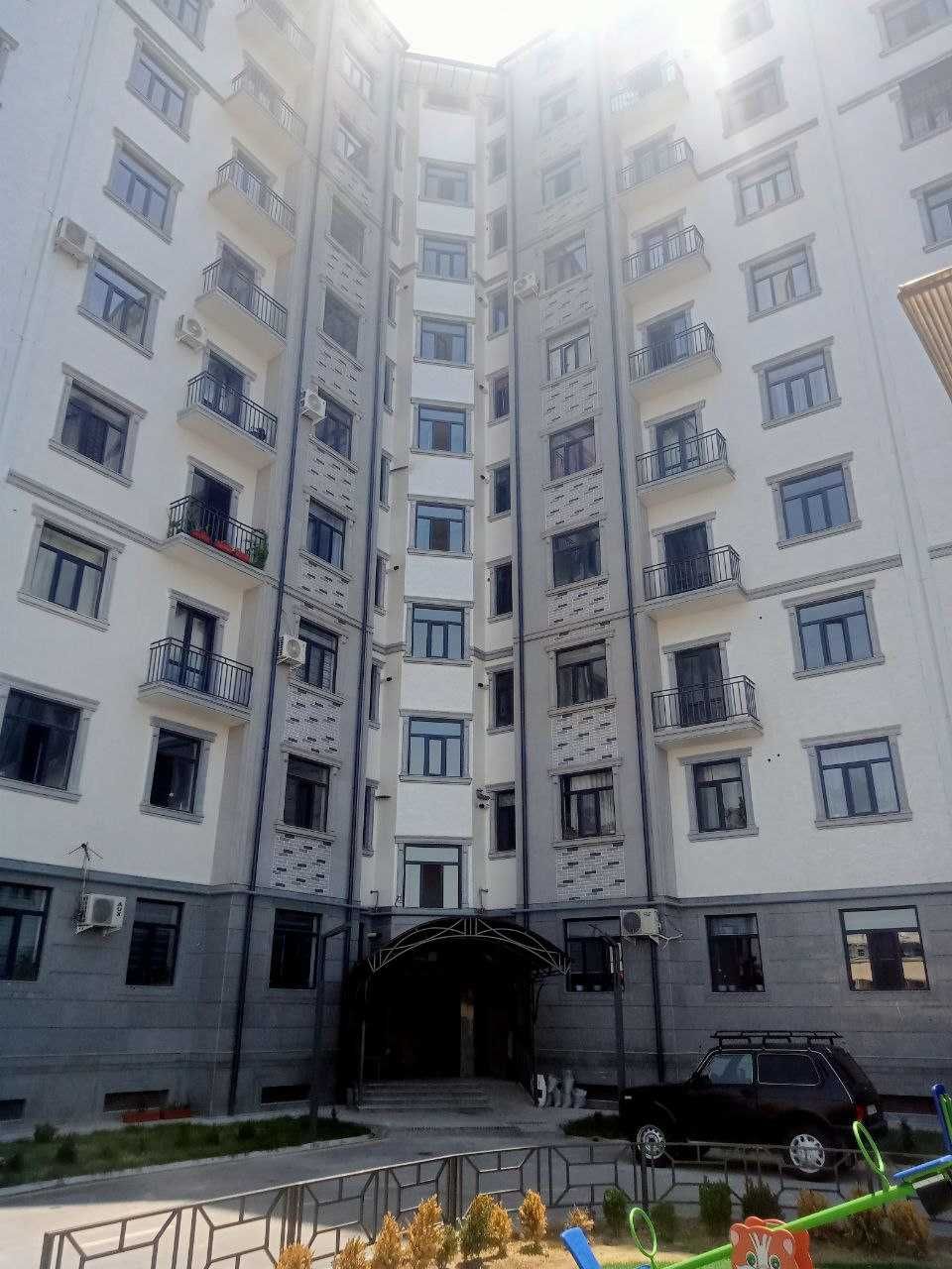 Юнусобод 9-кв. Янги қурилган уйнинг 2 хонали квартира срочний сотилади