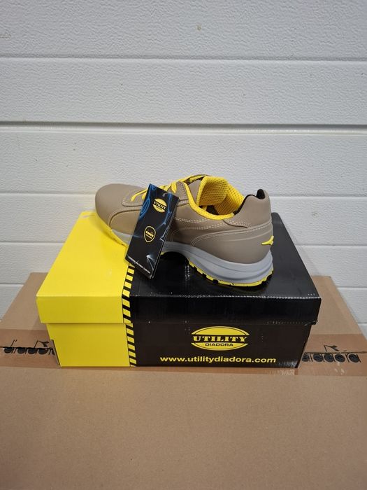 Diadora incălțăminte, bocanci de munca/lucru