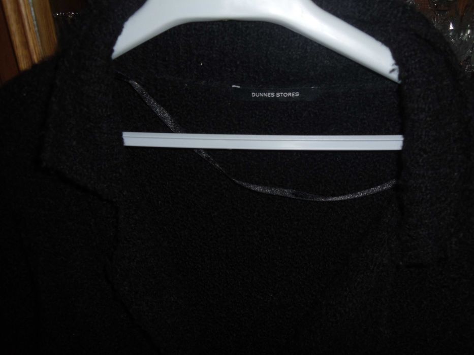 jerseu negru ,tricotat