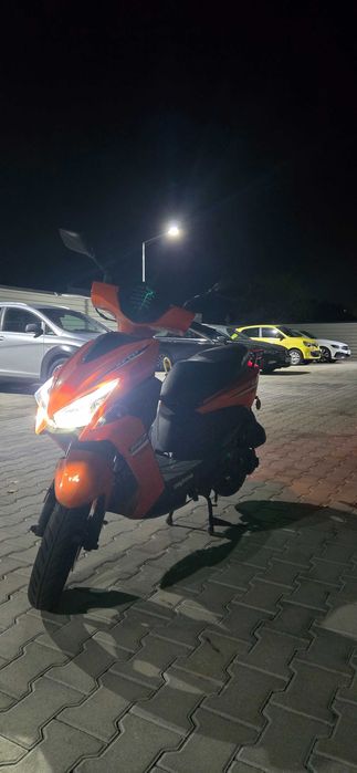 Scuter Daytona Revo 50 . NU NECESITA permis de conducere