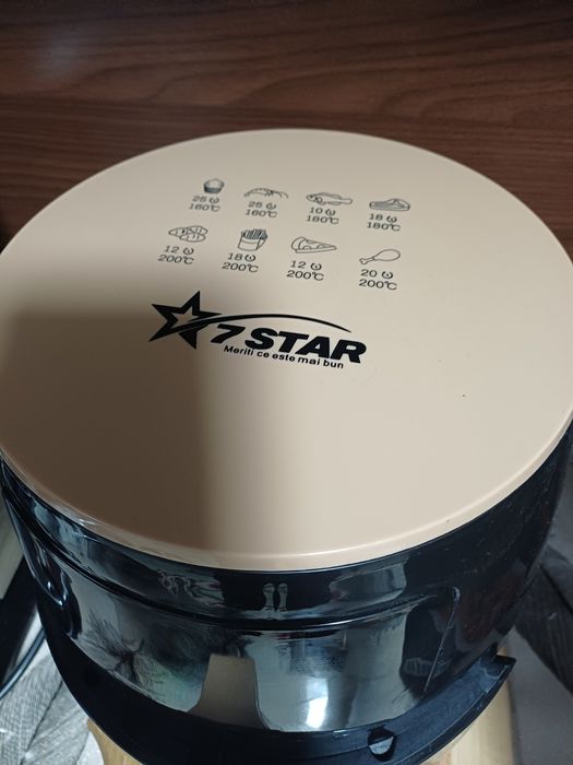 Friteuza cu aer cald