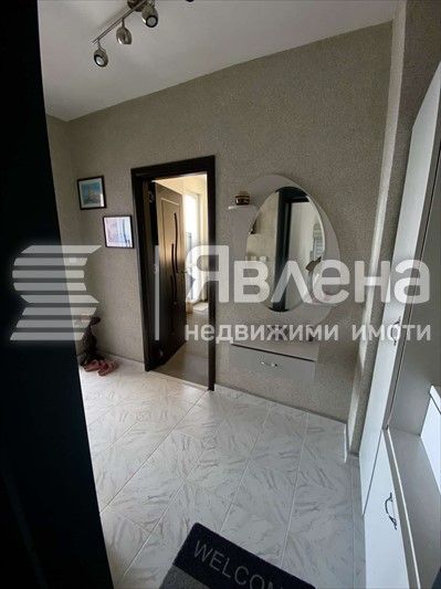 Продава се Тристаен апартамент в Варна, Бриз - 77 кв.м за 2416 €/кв.м - Снимка #7