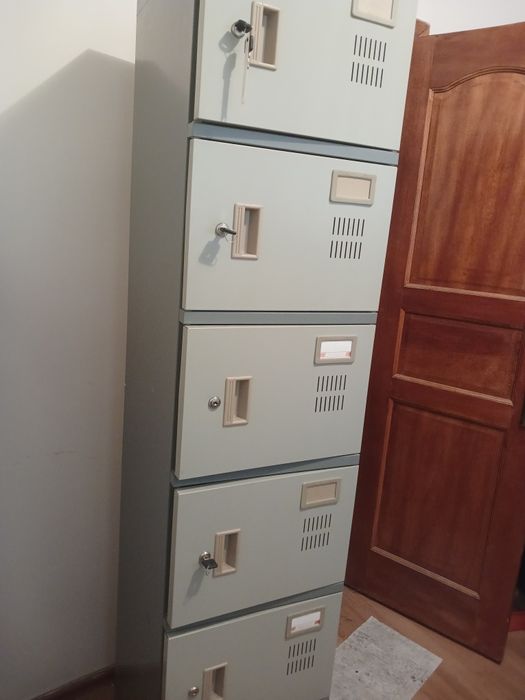 Продам сейф железный