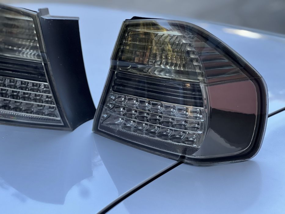 Led  външени стопове бели за BMW E90