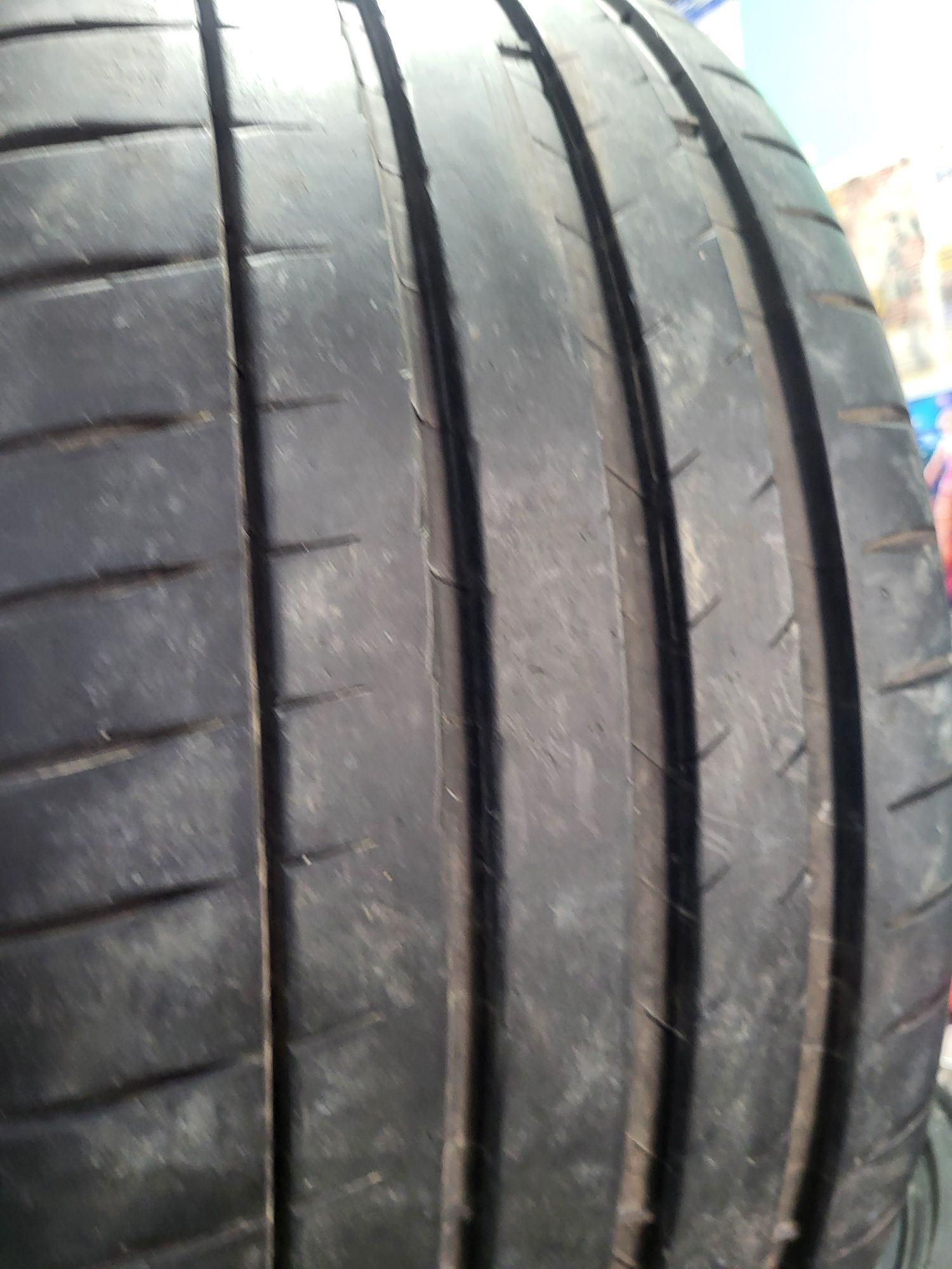 4 бр летни 265/30/21 Michelin