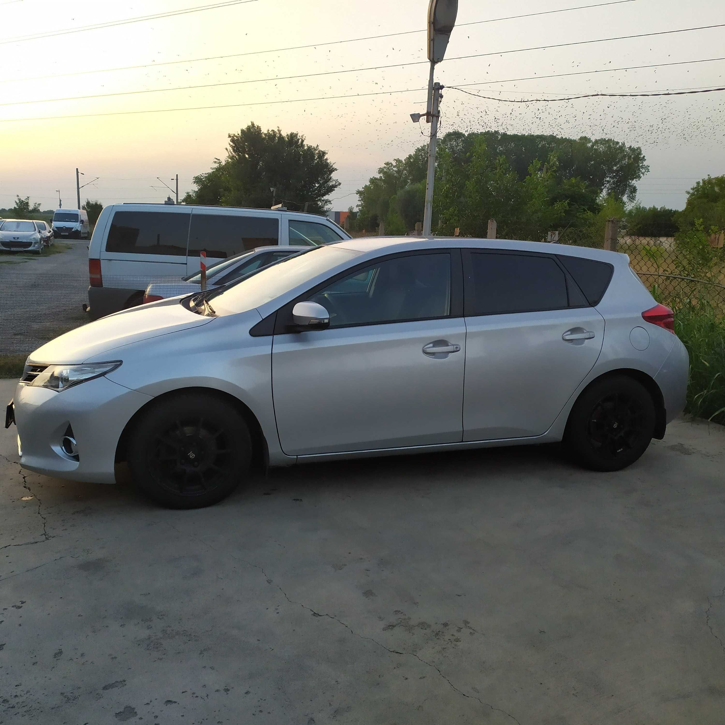 Tоyota Auris 1.33VVT-I N1