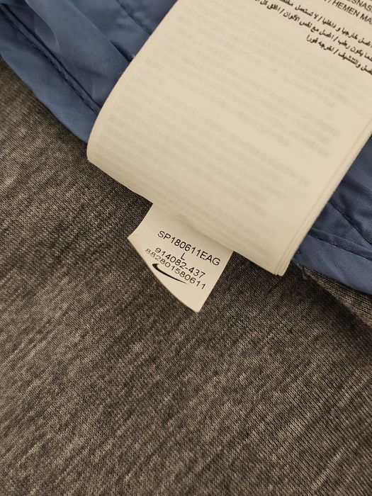 Nike Sportswear Tech Shield Размер L