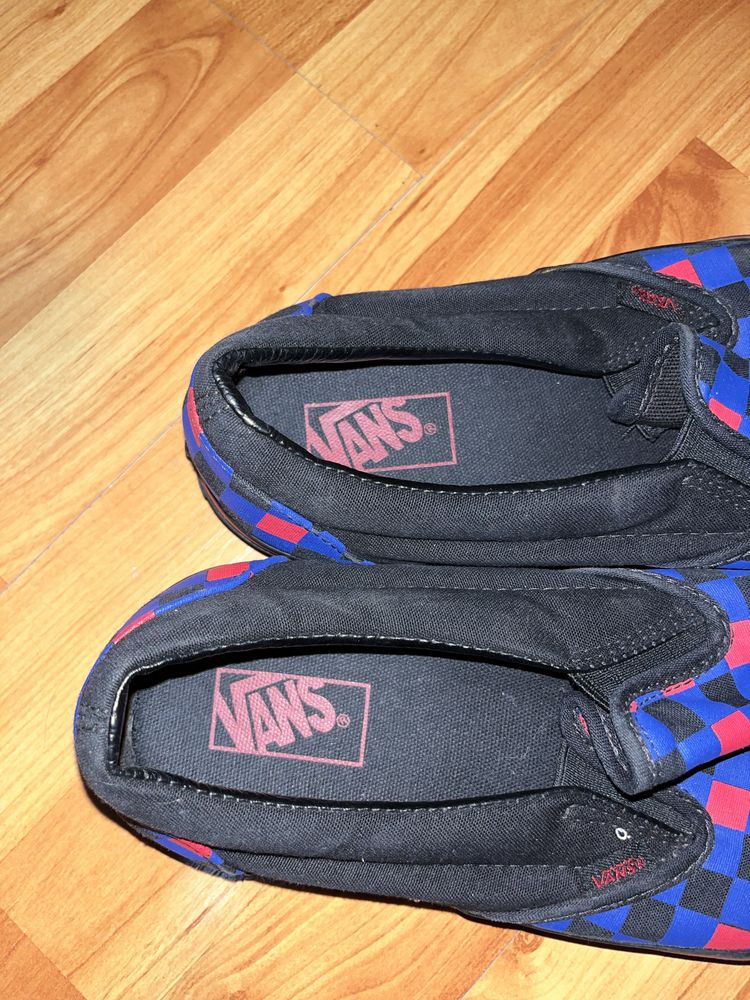 Adidasi Vans