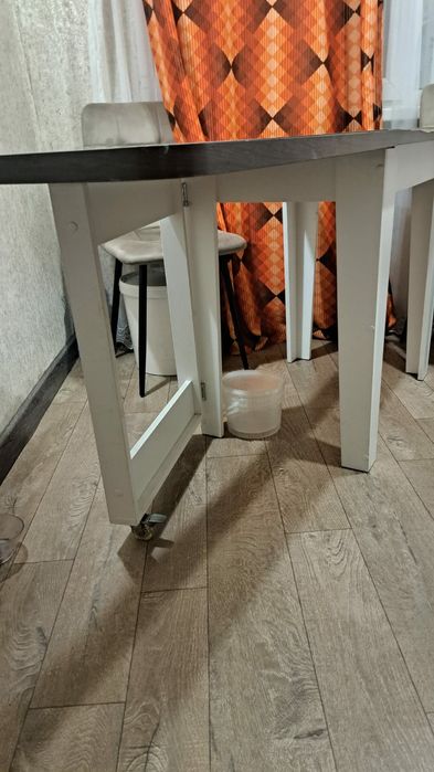 Кухонный стол раздвижной