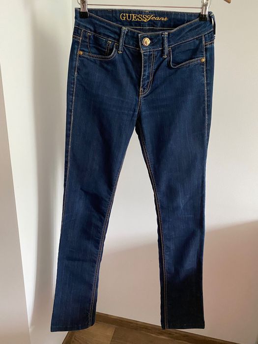 Blugi pt. femei, Guess