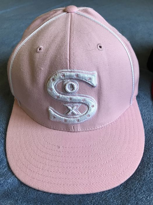 Șepci New Era stare foarte buna