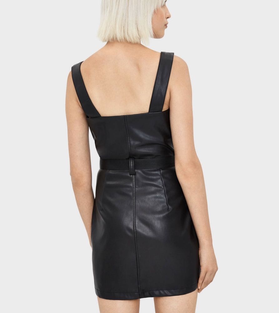 Rochie piele latex scurta neagra fermoar bretele sexy stil Zara neagra