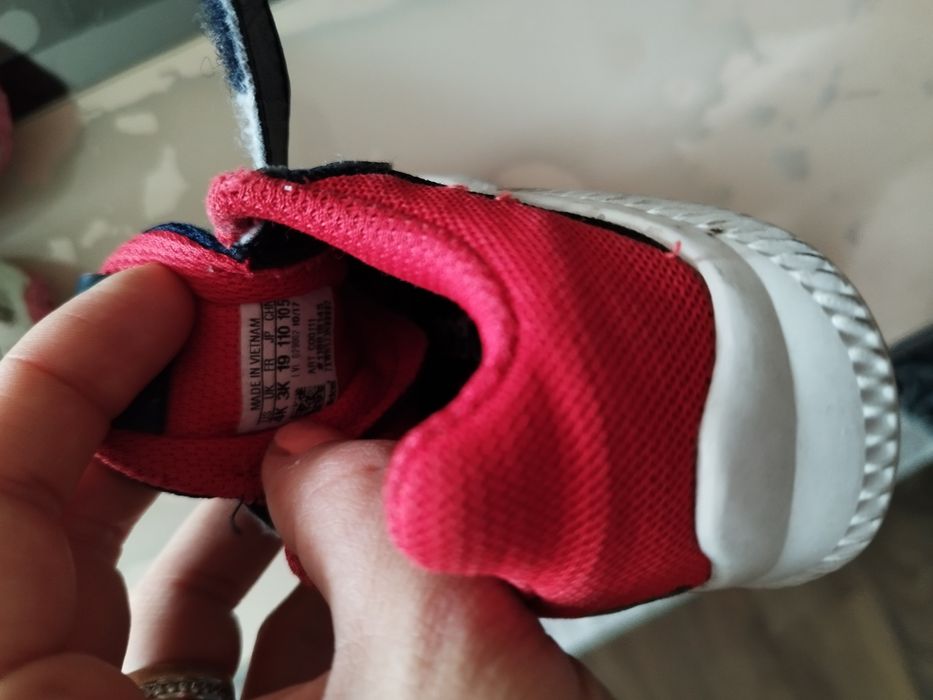 Оригинални маратонки