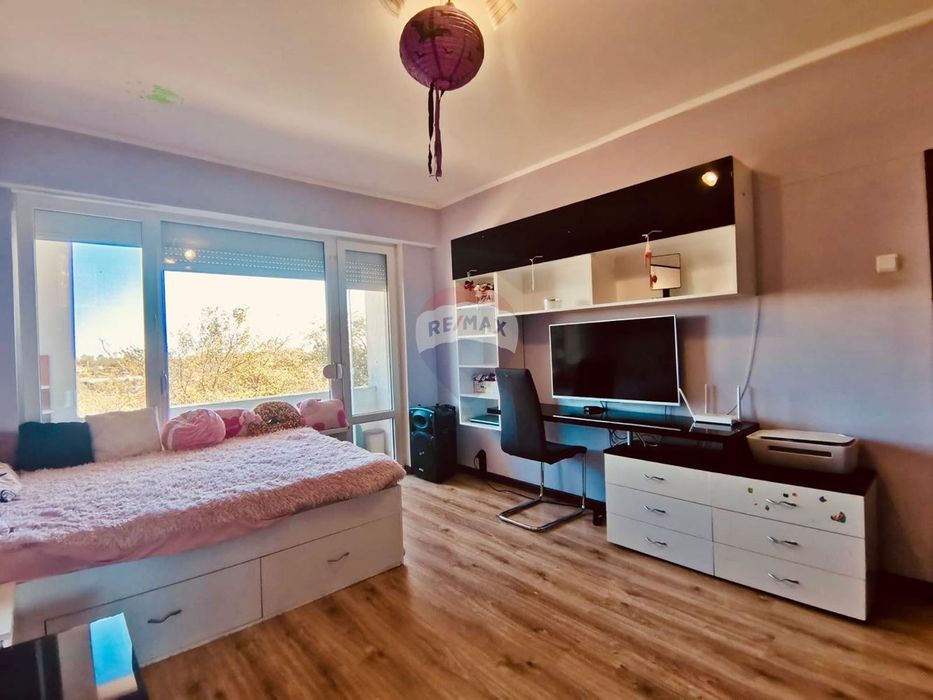 Двустаен апартамент на удобна локация без такса поддръжка за продажба