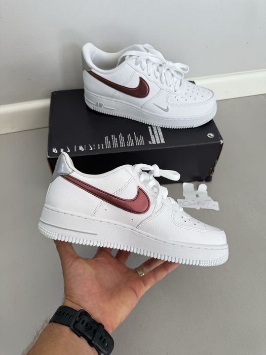 Nike Air Force 1 Low Picante Red
