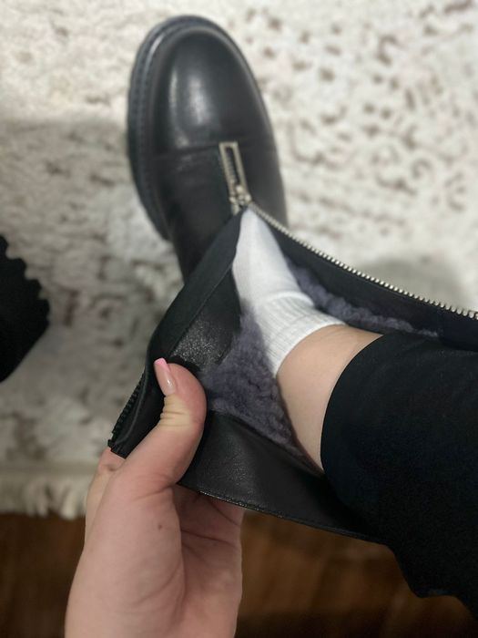 Продам ботиночки фирмы баскони натуралка