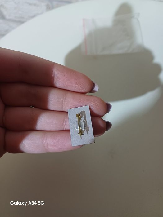 Значки по 5лв за брой