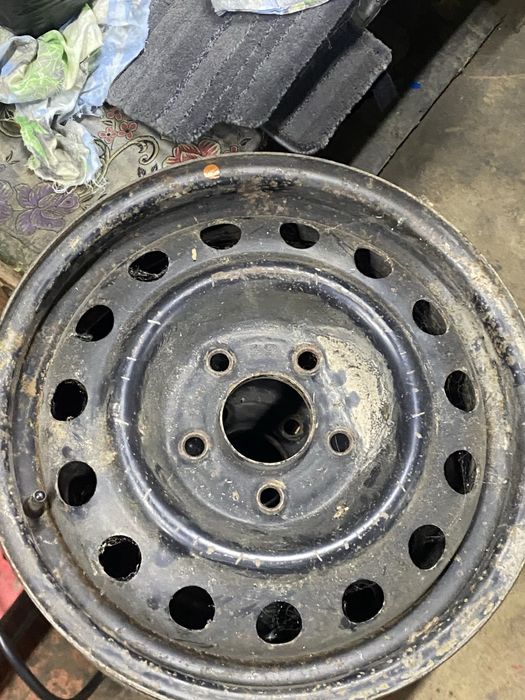 Поодам диски от hyundai,Kia